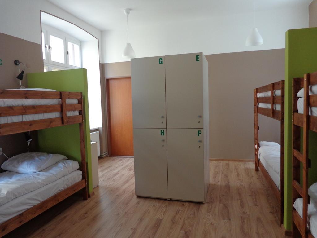 Lolek Hostel Lublin Zimmer foto